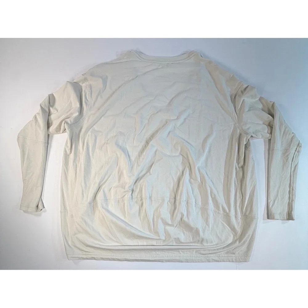 Lululemon Athletica Womens V-Neck Long Sleeve Top Bone Beige Oversized Pullover